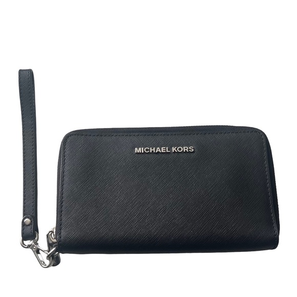 Michael Kors Handbags - Michael Kors Travel Continental Wallet Black Leather Wristlet Zipper NWOT NEW